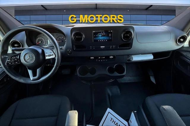 2019 Mercedes-Benz Sprinter 1500 Standard Roof I4