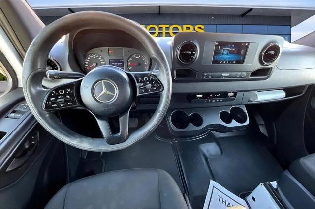 2019 Mercedes-Benz Sprinter 1500 Standard Roof I4