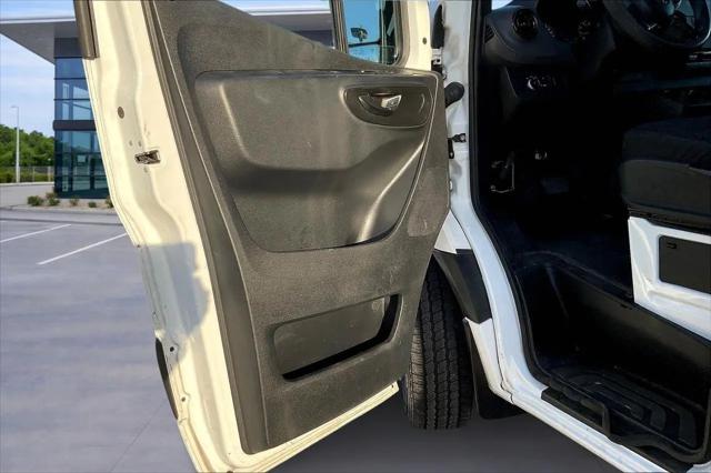 2019 Mercedes-Benz Sprinter 1500 Standard Roof I4