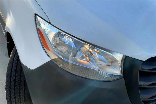 2019 Mercedes-Benz Sprinter 1500 Standard Roof I4