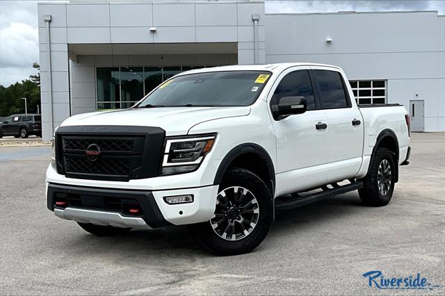 2021 Nissan TITAN Crew Cab PRO-4X 4x4