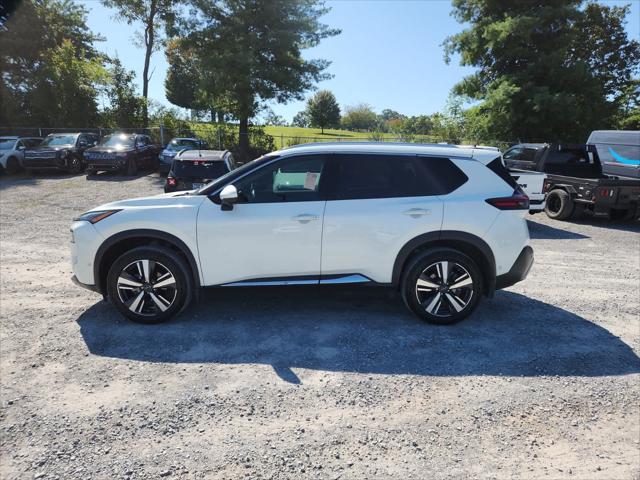 2022 Nissan Rogue SL