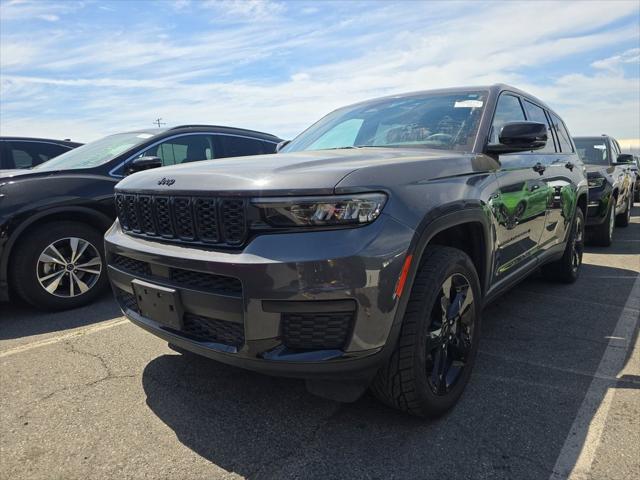 2023 Jeep Grand Cherokee L Altitude 4x4