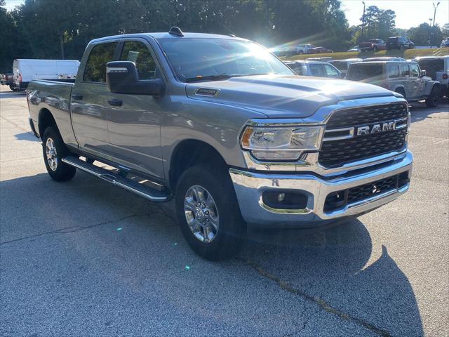 2024 RAM 2500 Big Horn Crew Cab 4x4 64 Box