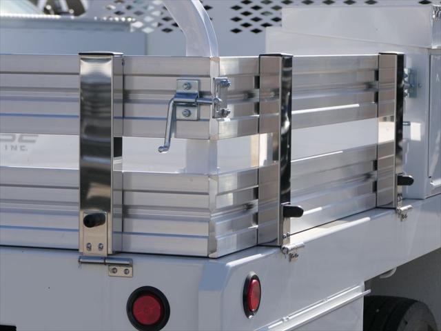 2026 RAM Ram 5500 Chassis Cab RAM 5500 TRADESMAN CHASSIS REGULAR CAB 4X2 108 CA