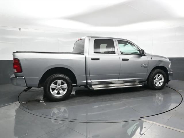 2021 RAM 1500 Classic Tradesman Crew Cab 4x4 57 Box 2021 RAM 1500 Classic Tradesman Crew Cab 4x4 57 Box