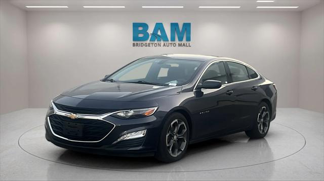 2022 Chevrolet Malibu FWD LT