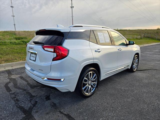 2023 GMC Terrain AWD Denali