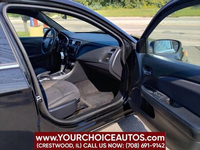 2014 Chrysler 200 LX