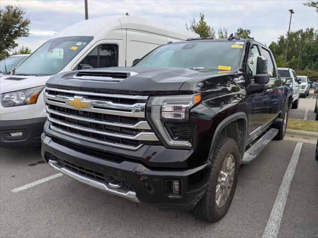 2025 Chevrolet Silverado 2500HD 4WD Crew Cab Standard Bed High Country