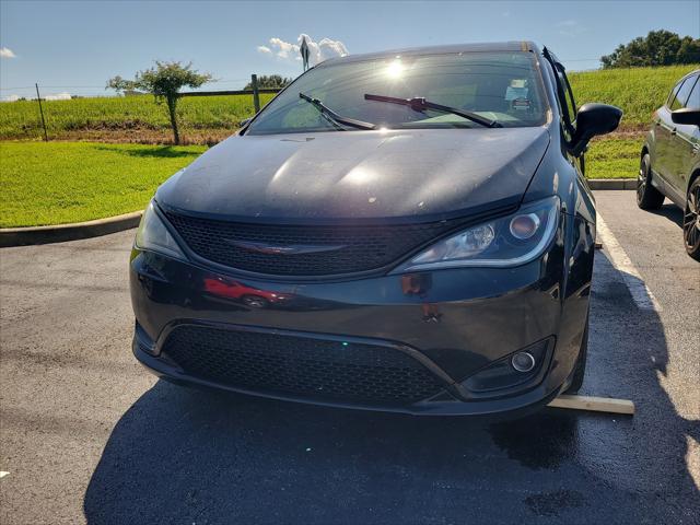 2020 Chrysler Pacifica Touring
