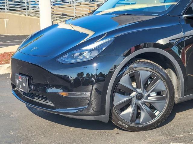 2025 Tesla Model Y Long Range Dual Motor All-Wheel Drive