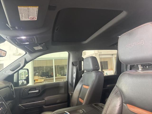 2020 GMC Sierra 2500HD 4WD Crew Cab Standard Bed AT4