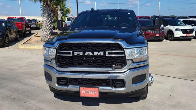 2021 RAM 3500 Tradesman Crew Cab 4x4 8 Box