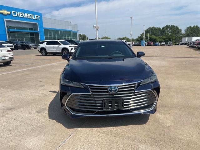 2022 Toyota Avalon Limited Hybrid