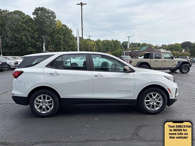 2022 Chevrolet Equinox FWD LS