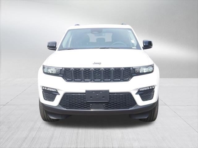 2023 Jeep Grand Cherokee Limited 4x4 2023 Jeep Grand Cherokee Limited 4x4