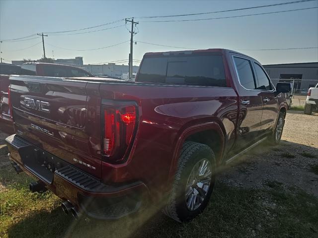 2022 GMC Sierra 1500 4WD Crew Cab Short Box Denali