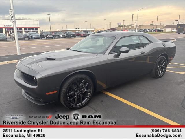 2022 Dodge Challenger SXT 2022 Dodge Challenger SXT