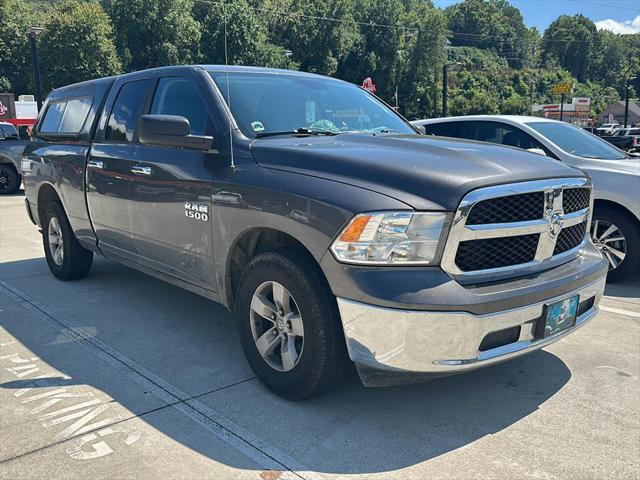 2016 RAM 1500 SLT