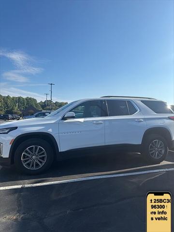 2023 Chevrolet Traverse AWD LT Cloth