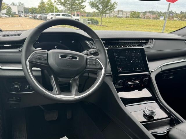 2024 Jeep Grand Cherokee L Altitude 4x4 2024 Jeep Grand Cherokee L Altitude 4x4