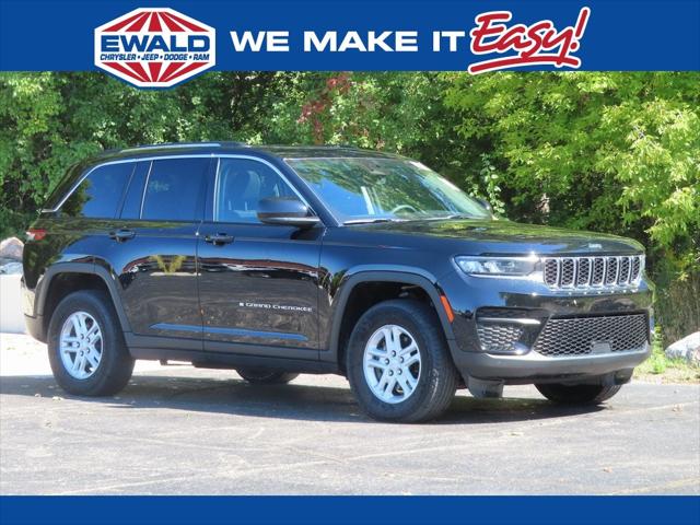 2023 Jeep Grand Cherokee Laredo 4x4