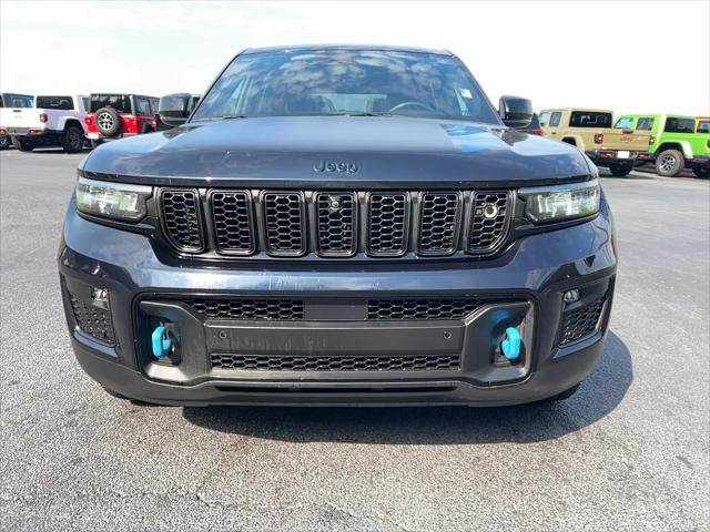 2022 Jeep Grand Cherokee 4xe Trailhawk 4x4 2022 Jeep Grand Cherokee 4xe Trailhawk 4x4