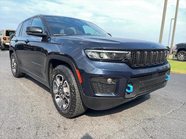 2022 Jeep Grand Cherokee 4xe Trailhawk 4x4 2022 Jeep Grand Cherokee 4xe Trailhawk 4x4