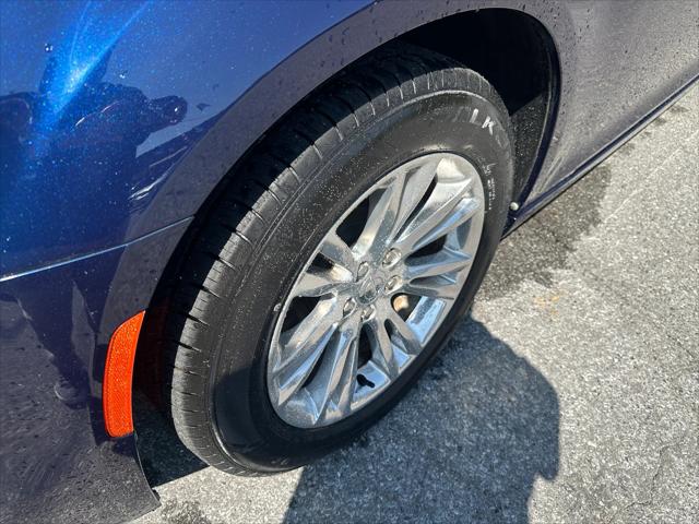 2017 Chrysler 300 Limited