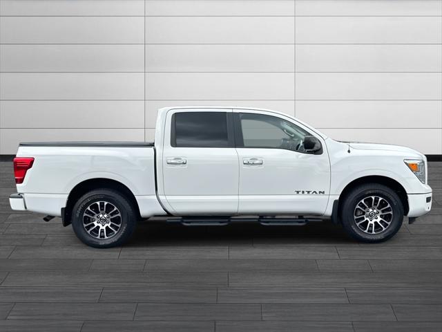 2021 Nissan TITAN Crew Cab SV 4x2