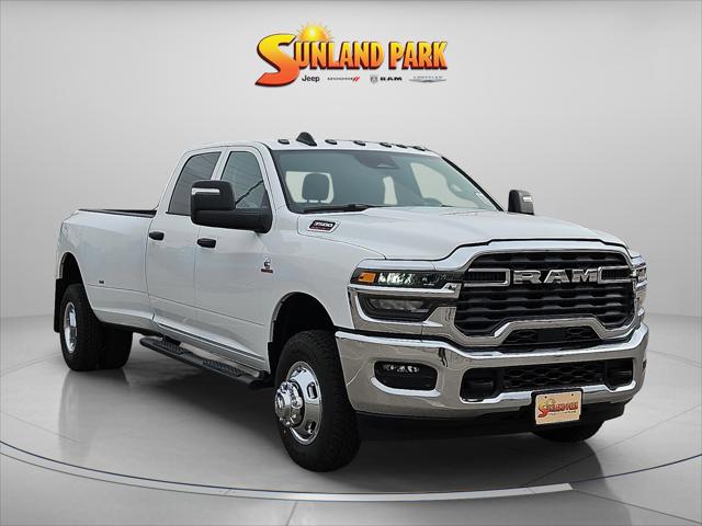 2026 RAM Ram 3500 RAM 3500 TRADESMAN CREW CAB 4X4 8 BOX