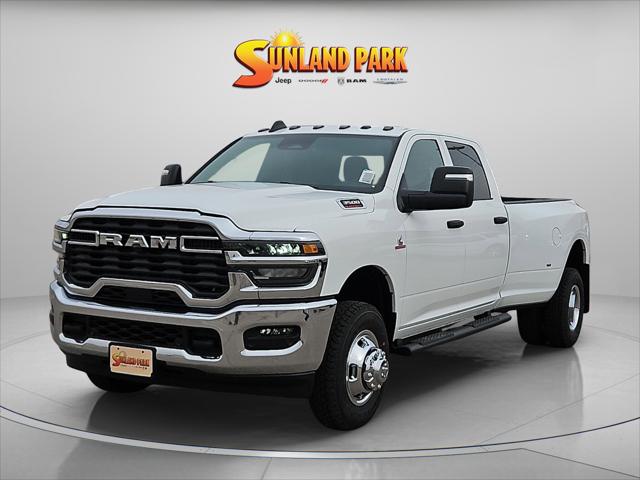 2026 RAM Ram 3500 RAM 3500 TRADESMAN CREW CAB 4X4 8 BOX