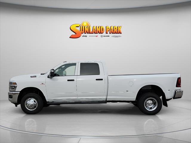 2026 RAM Ram 3500 RAM 3500 TRADESMAN CREW CAB 4X4 8 BOX