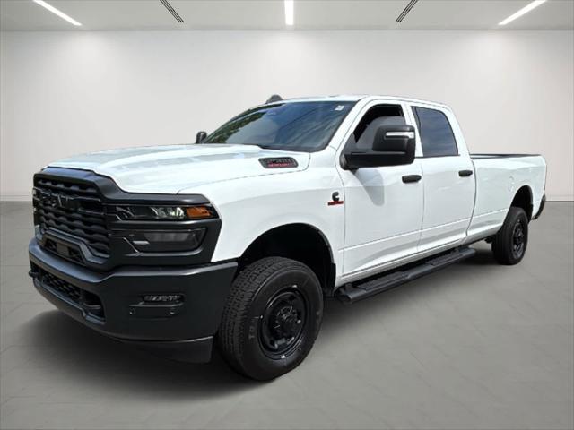 2025 RAM 2500 Tradesman Crew Cab 4x4 8 Box