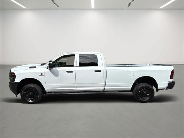 2025 RAM 2500 Tradesman Crew Cab 4x4 8 Box