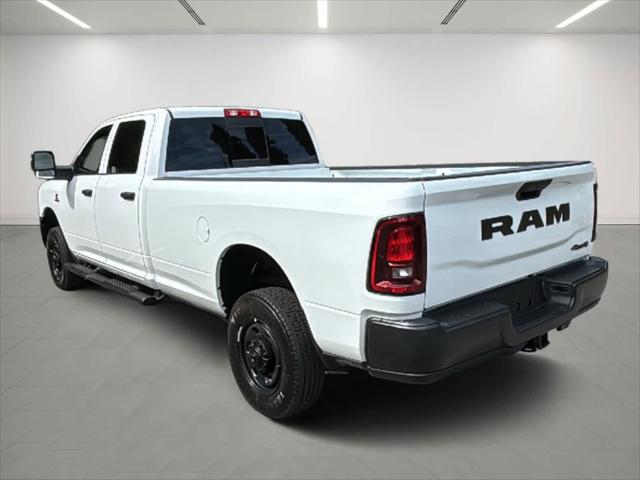 2025 RAM 2500 Tradesman Crew Cab 4x4 8 Box