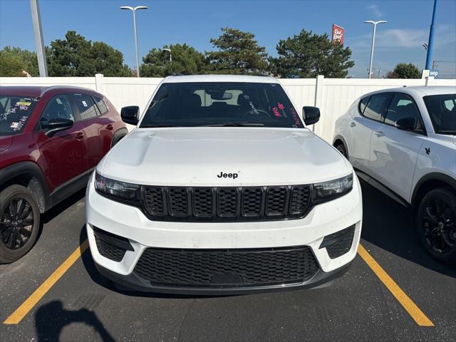 2024 Jeep Grand Cherokee Altitude 4x4