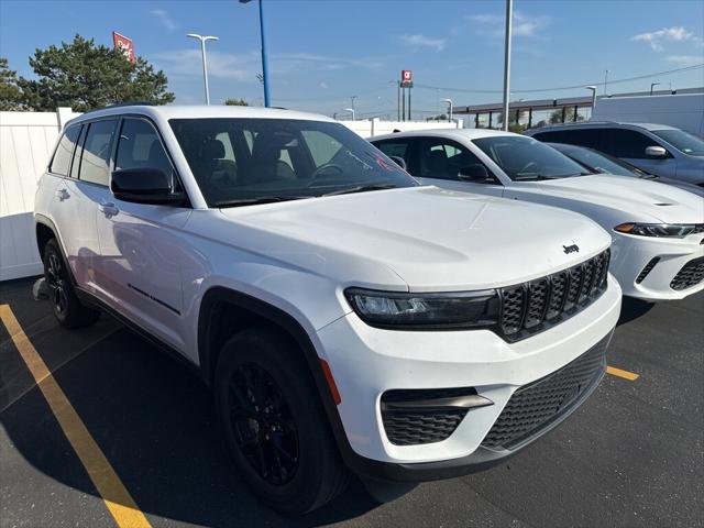 2024 Jeep Grand Cherokee Altitude 4x4