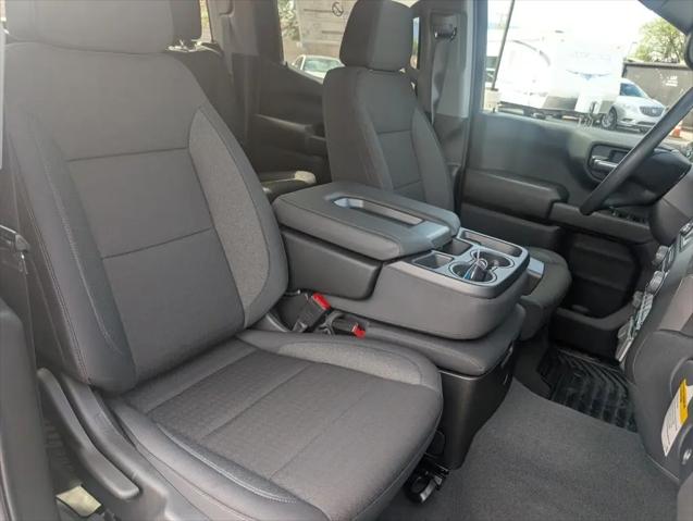 2026 Chevrolet Silverado 1500 4WD Crew Cab Short Bed Custom Trail Boss