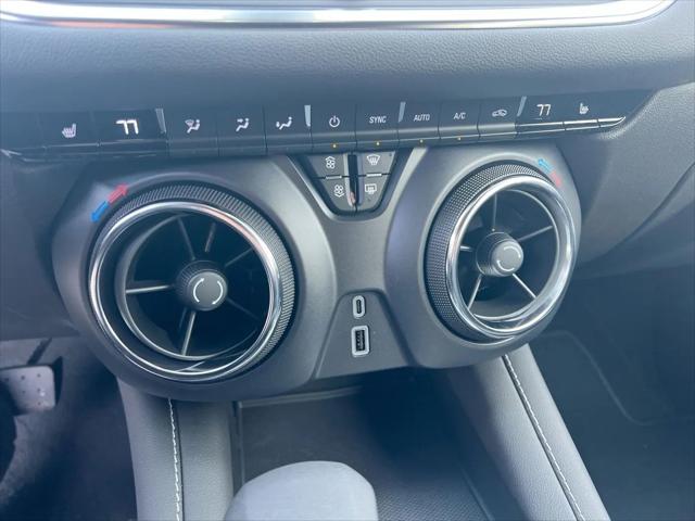 2025 Chevrolet Blazer AWD 2LT
