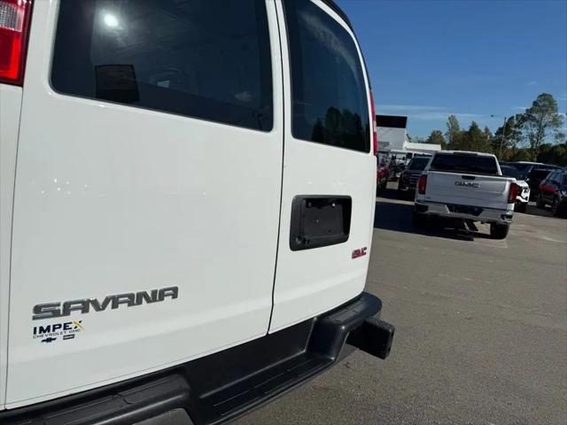 2023 GMC Savana Cargo RWD 2500 Regular Wheelbase Work Van