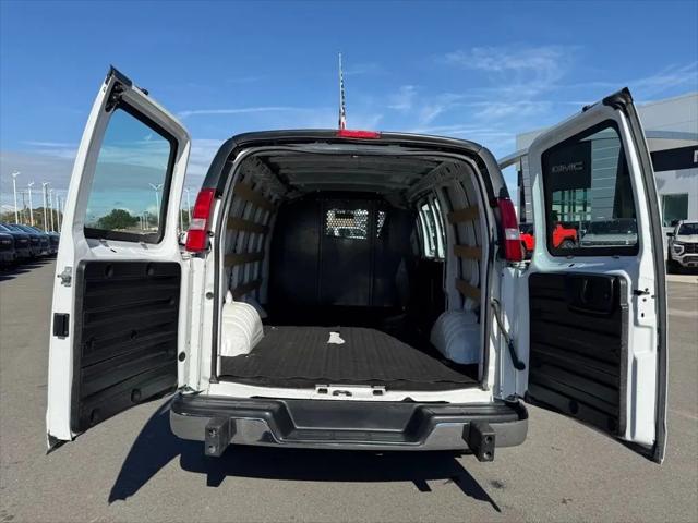 2023 GMC Savana Cargo RWD 2500 Regular Wheelbase Work Van