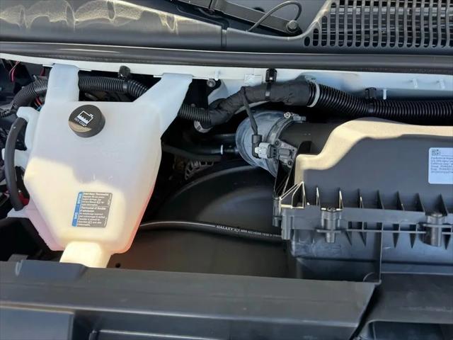 2023 GMC Savana Cargo RWD 2500 Regular Wheelbase Work Van