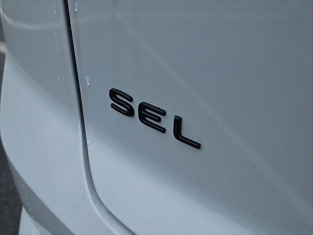 2026 Volkswagen Atlas Cross Sport SEL R-Line Black