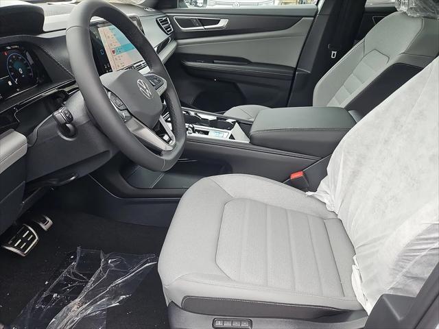 2026 Volkswagen Atlas Cross Sport SEL R-Line Black