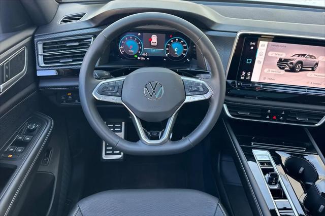 2026 Volkswagen Atlas Cross Sport SEL R-Line Black