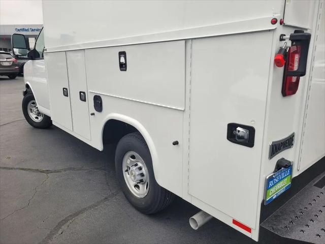 2025 Chevrolet Express Cutaway Work Van