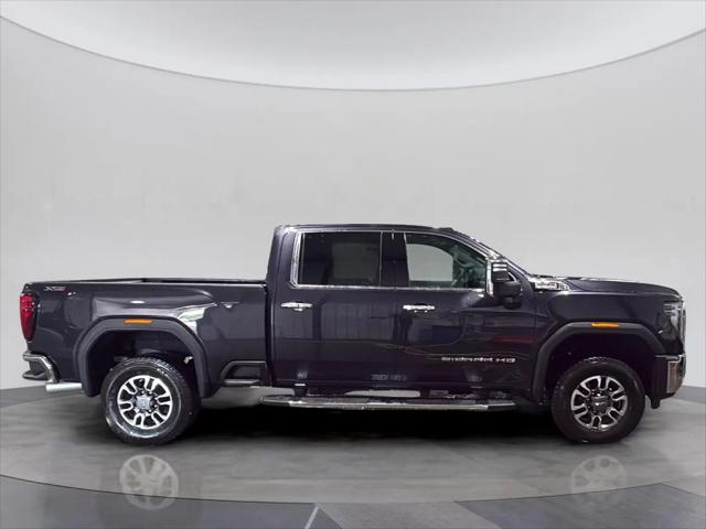 2026 GMC Sierra 2500HD Crew Cab, Standard Bed, SLT, 4WD