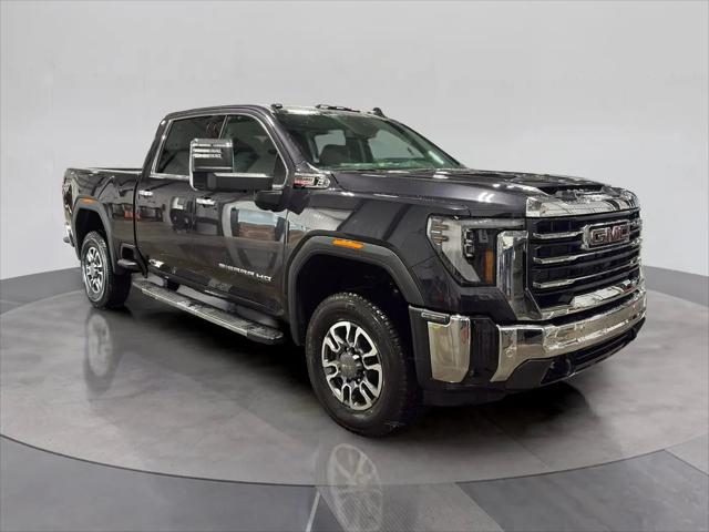 2026 GMC Sierra 2500HD Crew Cab, Standard Bed, SLT, 4WD